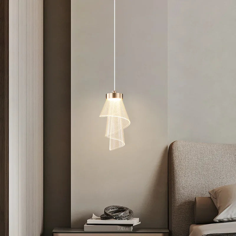 LústrousLux Pendant Light