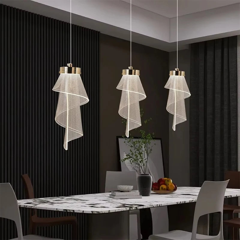 LústrousLux Pendant Light