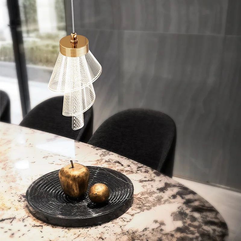 LústrousLux Pendant Light